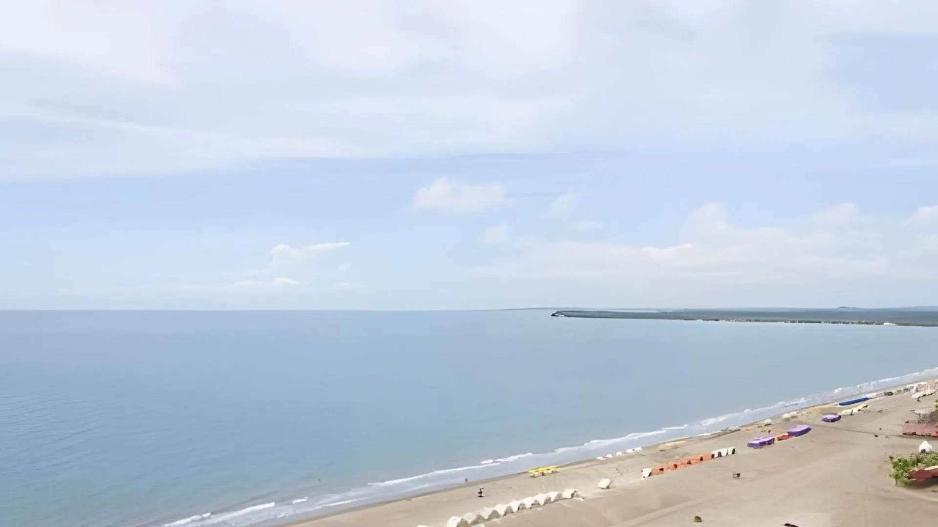 1 Dormitorio Con Salida Directa Playa De Morros Cartagena 0*,